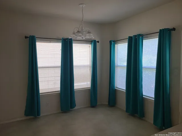 a view of empty room with window