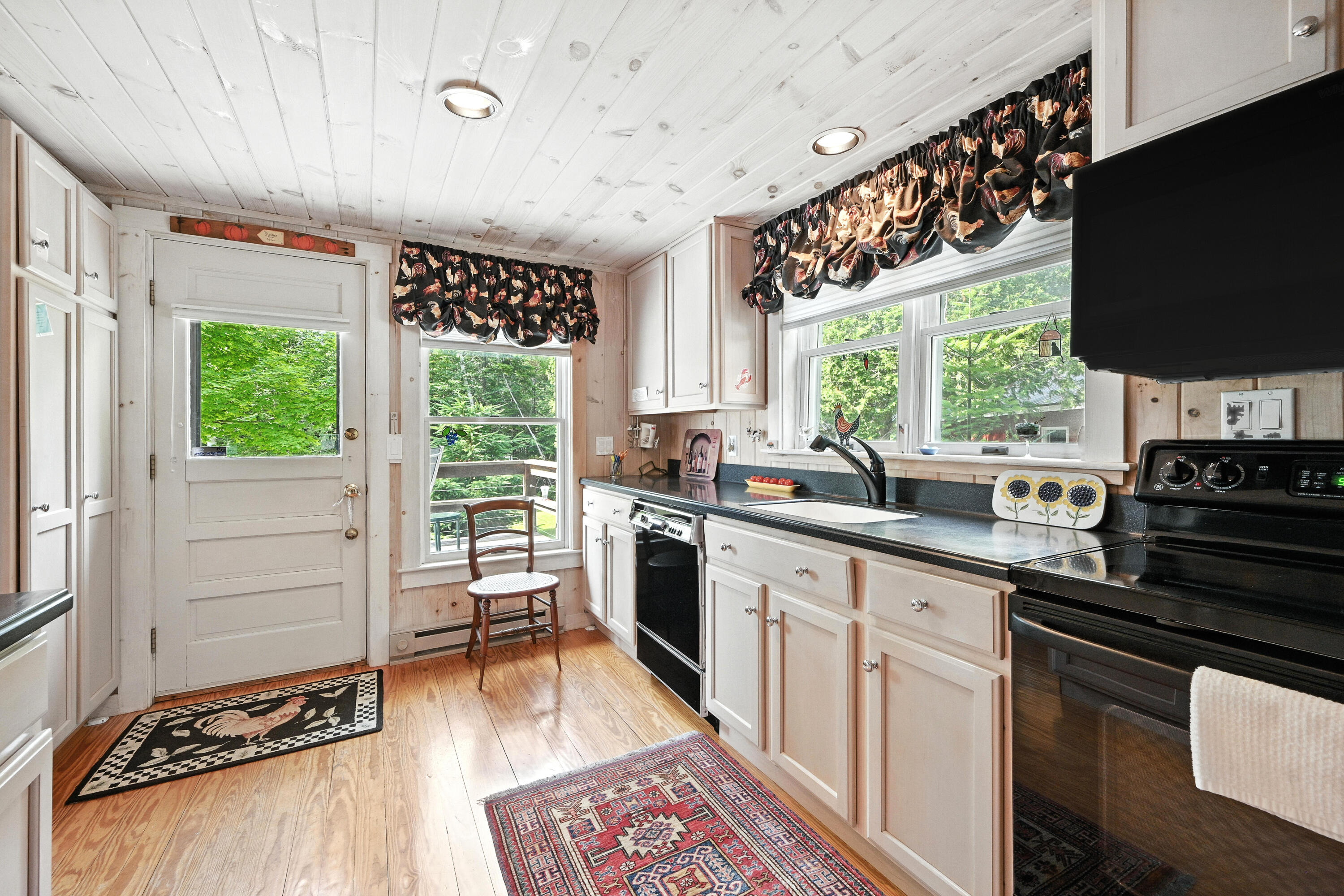 358 Rumford Road Oquossoc, ME 04964 - Photo 37 of 56 110060gr-134