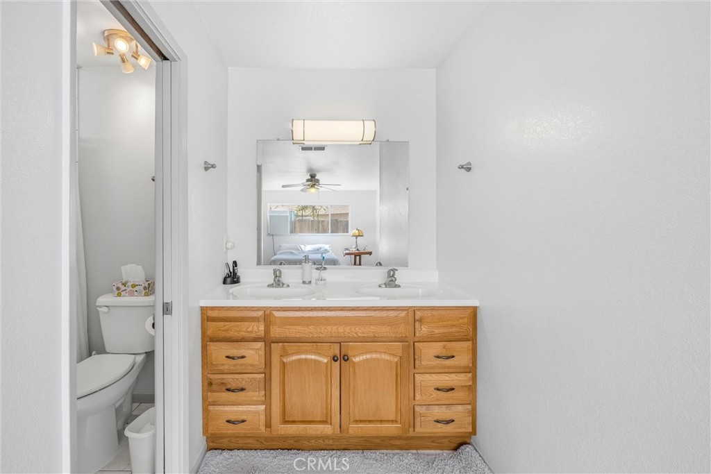 14204 Crow Road Apple Valley, CA 92307 - Photo 19 of 39 Gallery Image 19