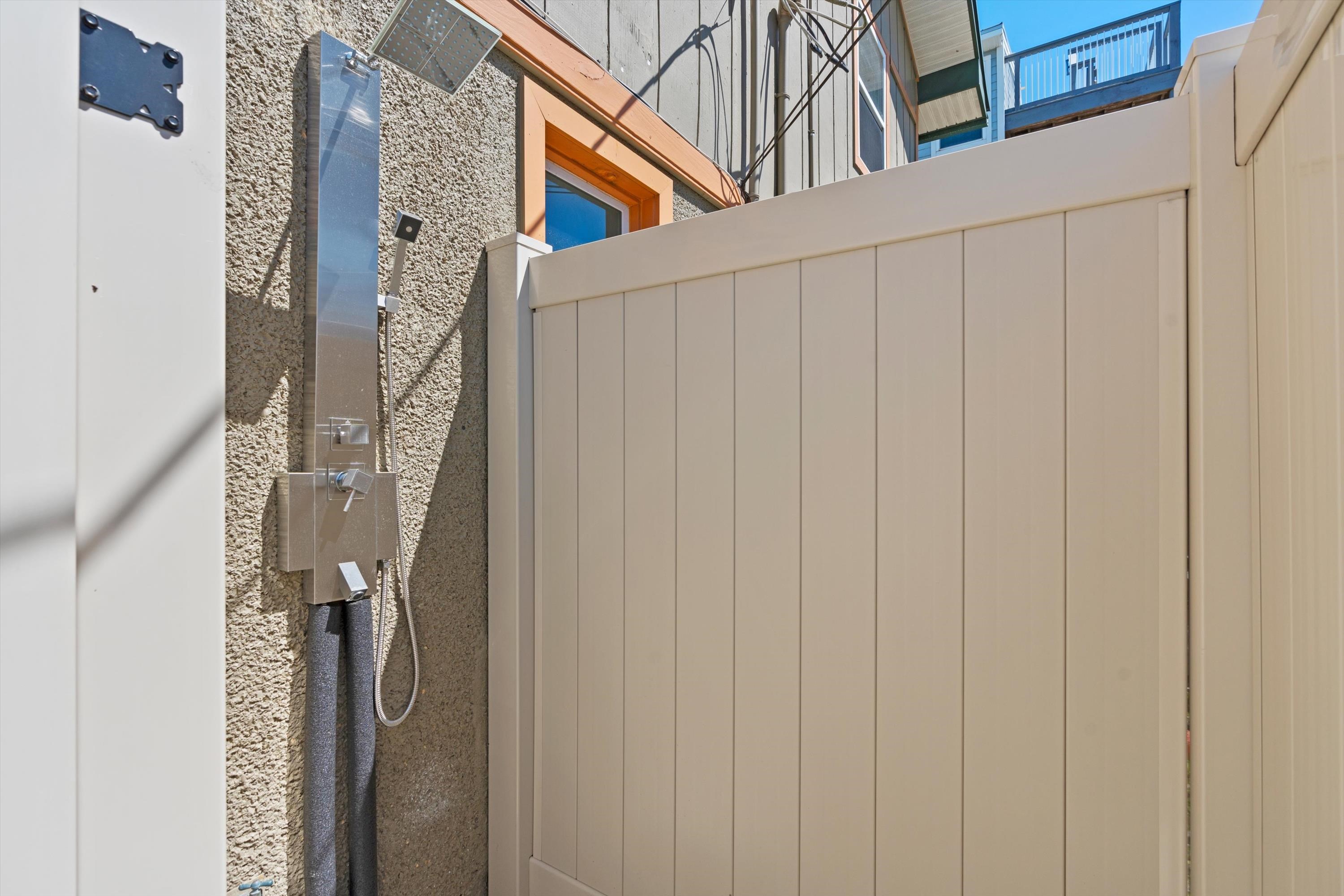 9 3rd Street St. Augustine, FL 32080 - Photo 21 of 25 a view of a house with a door and stairs