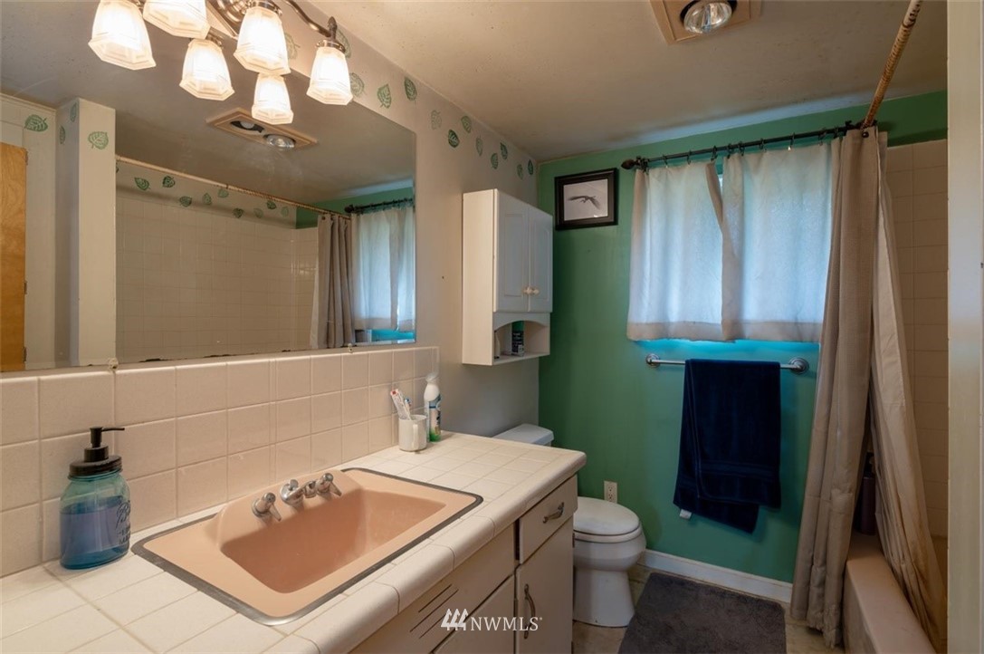 6789 Ershig Road Bow, WA 98232 - Photo 7 of 39 Gallery Image 7