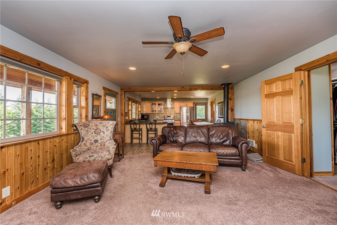 102 Brueckner Road Sequim, WA 98382 - Photo 11 of 40