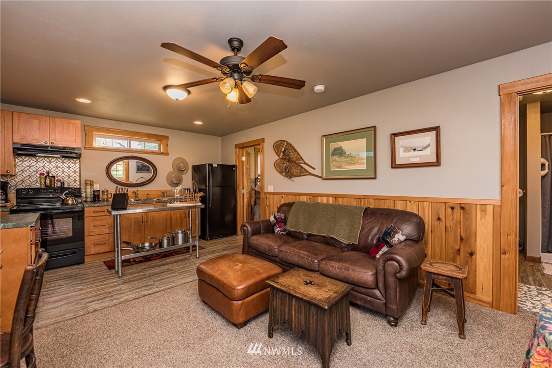 102 Brueckner Road Sequim, WA 98382 - Photo 28 of 40