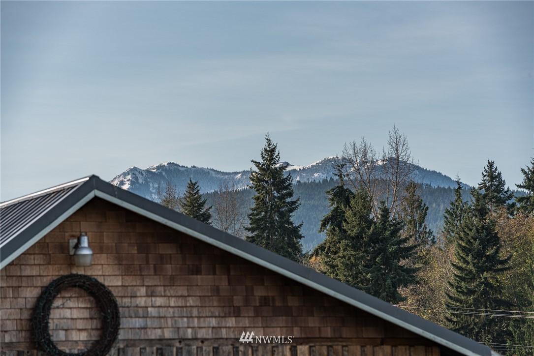 102 Brueckner Road Sequim, WA 98382 - Photo 4 of 40