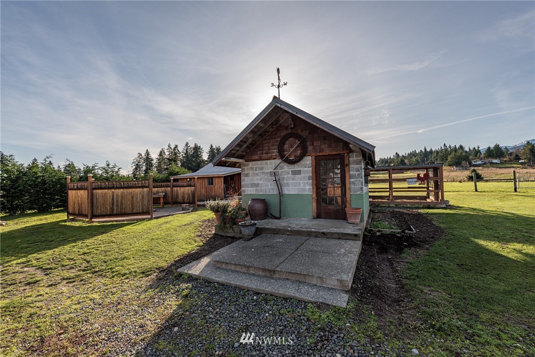 102 Brueckner Road Sequim, WA 98382 - Photo 38 of 40