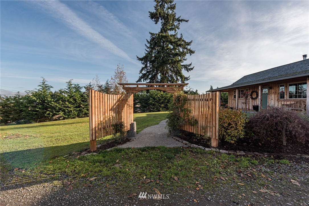 102 Brueckner Road Sequim, WA 98382 - Photo 5 of 40
