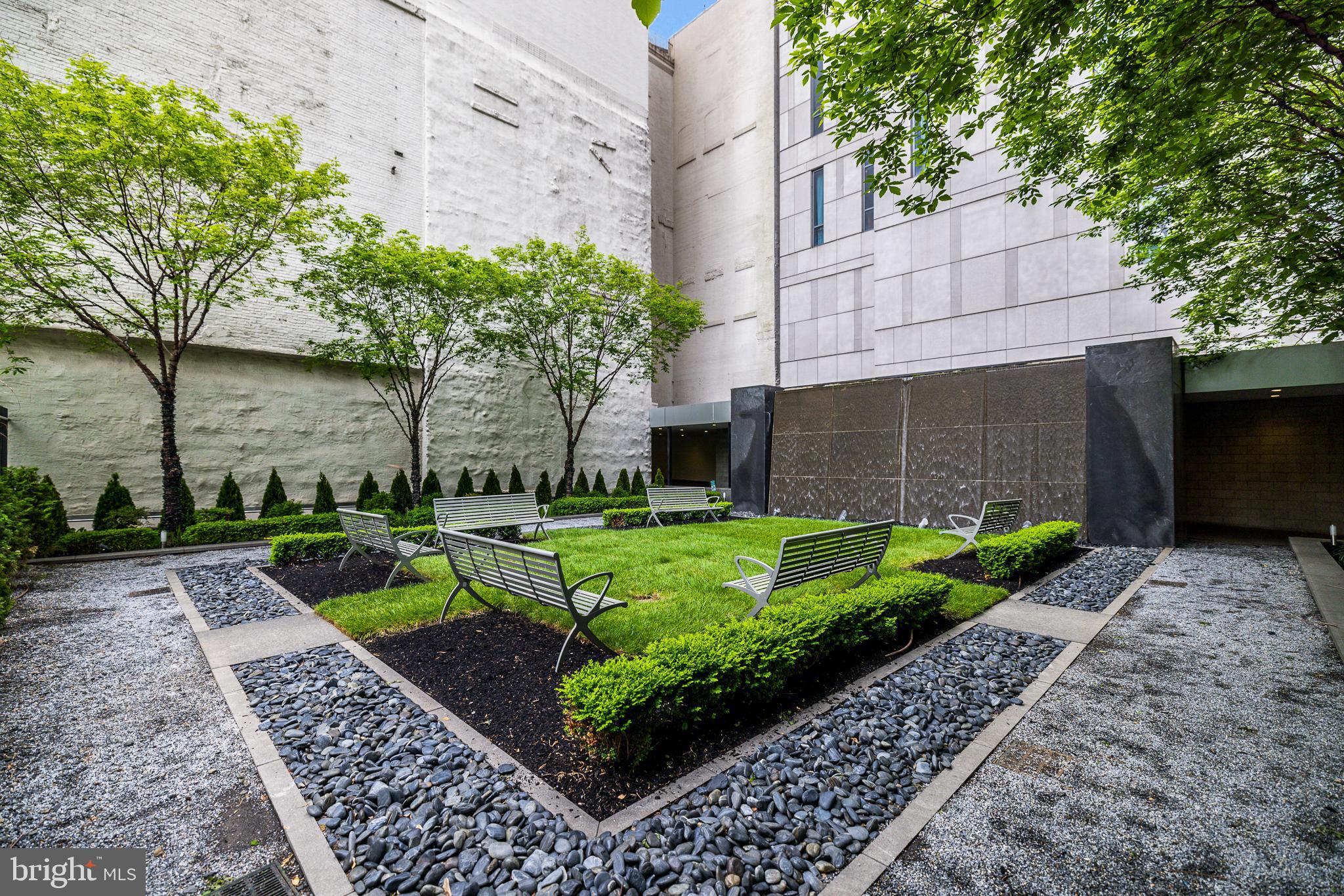 1414 South Penn Square, Unit PH1A Philadelphia, PA 19102 - Photo 10 of 20 a front view of a house with garden