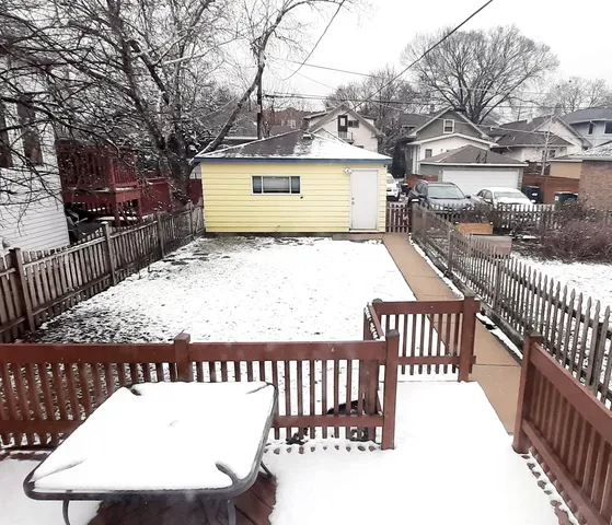 $399,000 | 743 South East Avenue, Oak Park, IL 60304