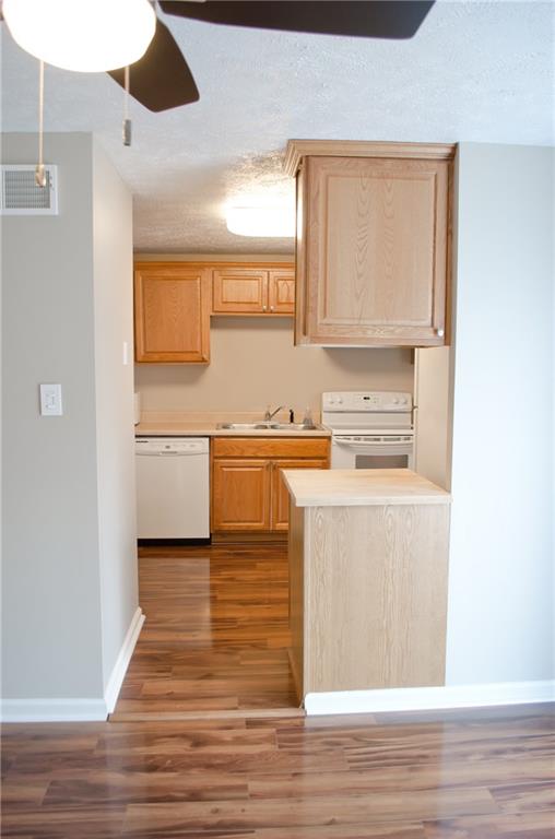 2005 Clearfork Road Bridgeville, PA 15017 - Photo 9 of 25 Gallery Image 9