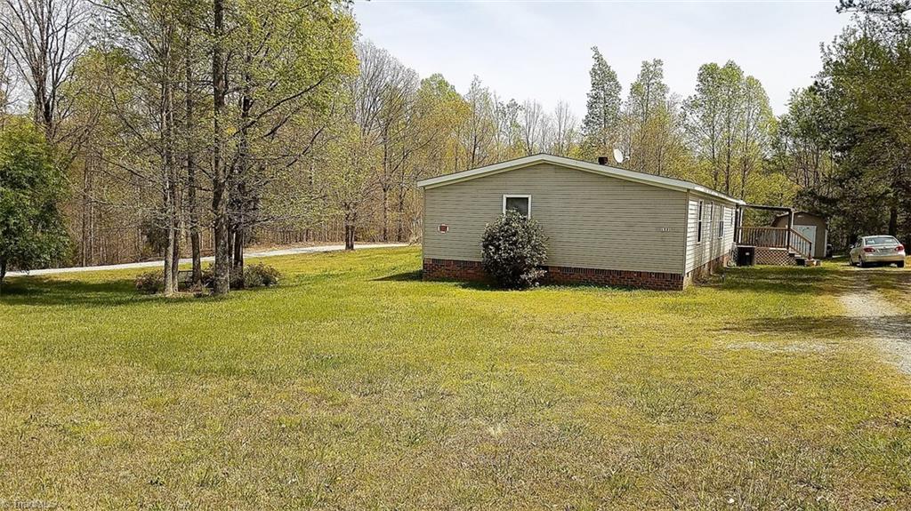 1531 Simerson Road Linwood, NC 27299 - Photo 4 of 29 Gallery Image 4