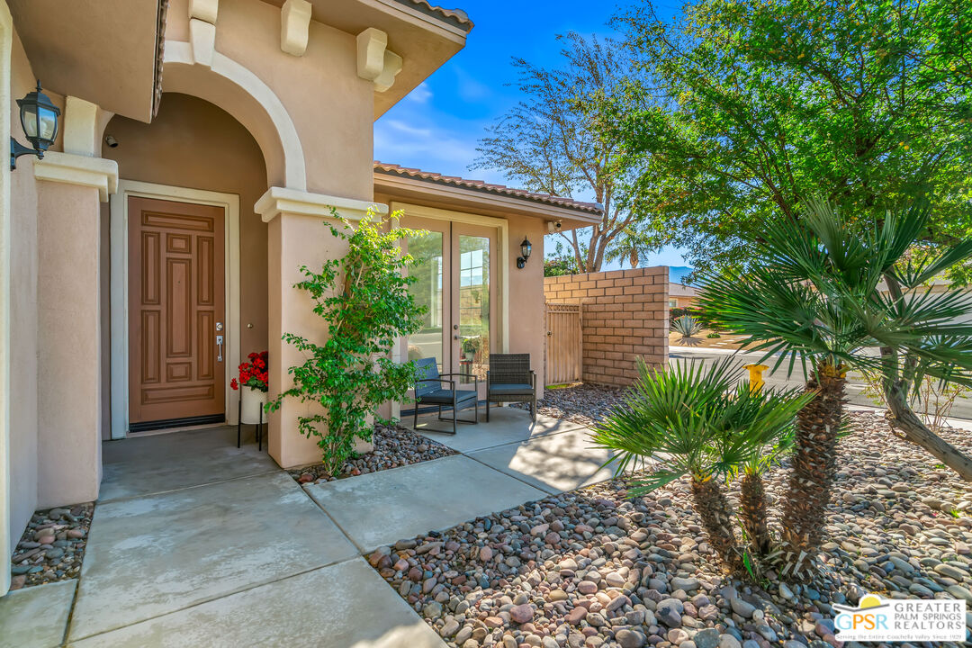 162 Via Milano Rancho Mirage, CA 92270 - Photo 4 of 35