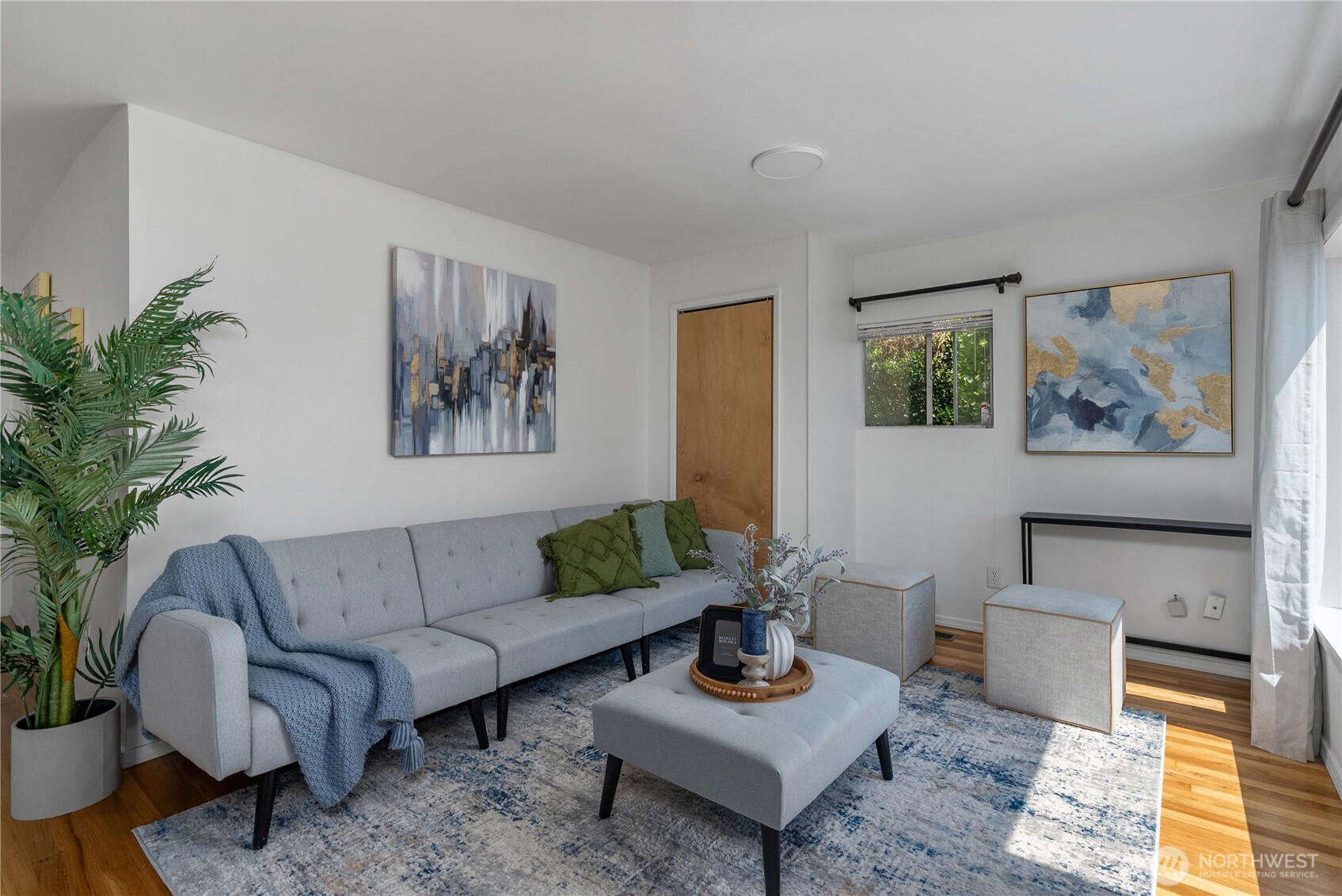 5138 South Myrtle Street Seattle, WA 98118 - Photo 8 of 39 Gallery Image 8
