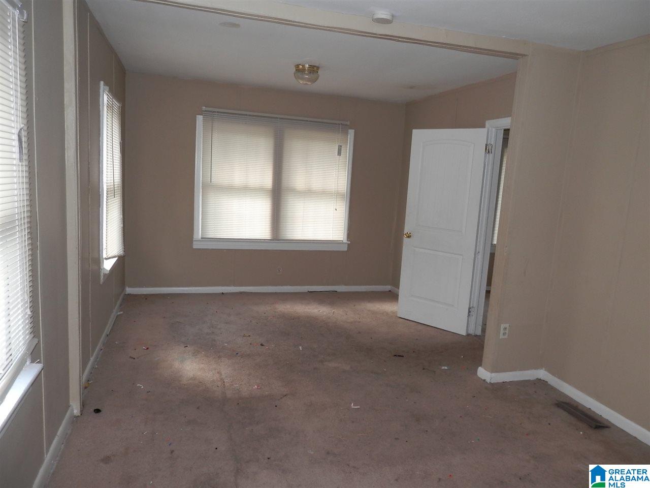 1601 Center Way South Birmingham, AL 35205 - Photo 6 of 9