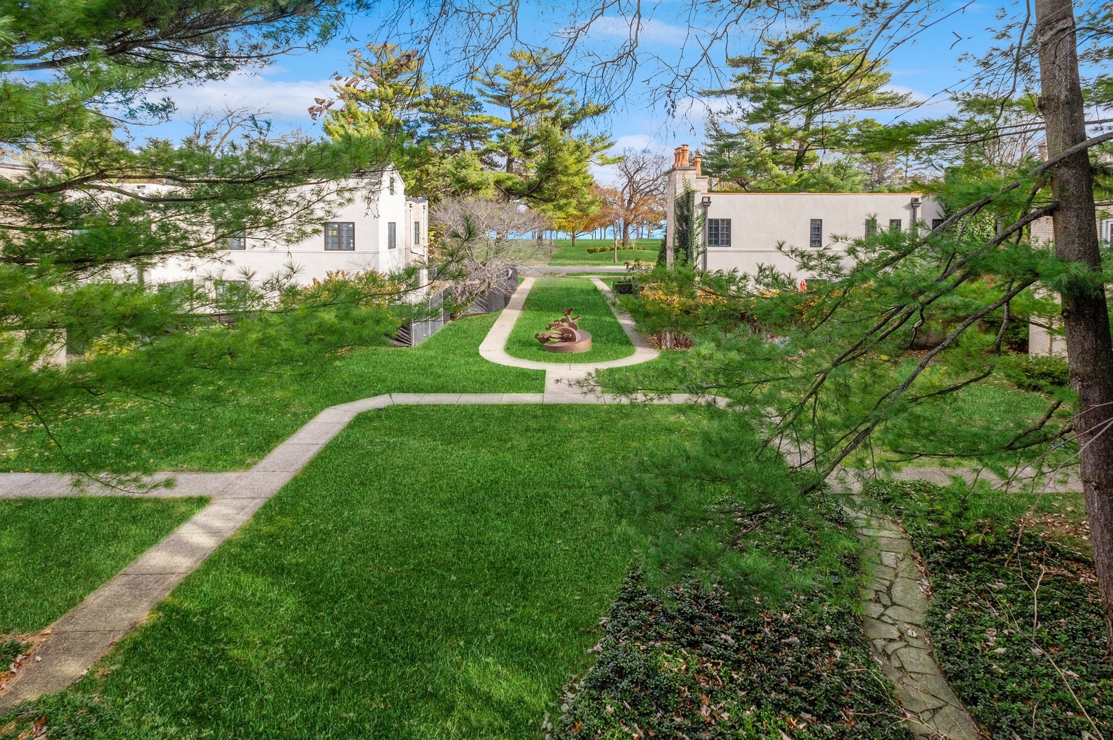 228 Sheridan Road Winnetka, IL 60093 - Photo 27 of 32 a view of a park with a tree