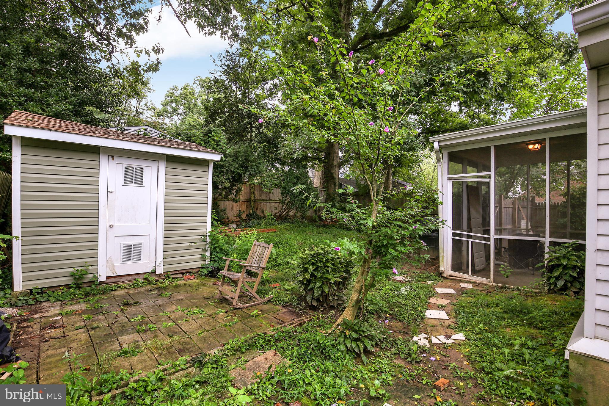 10409 Hemley Lane Silver Spring, MD 20902 - Photo 18 of 21 Exterior (Rear)