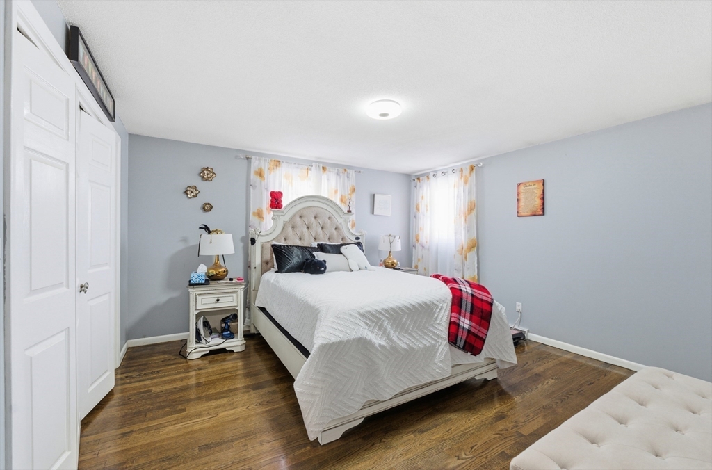 19 Middlesex Avenue Worcester, MA 01604 - Photo 13 of 26