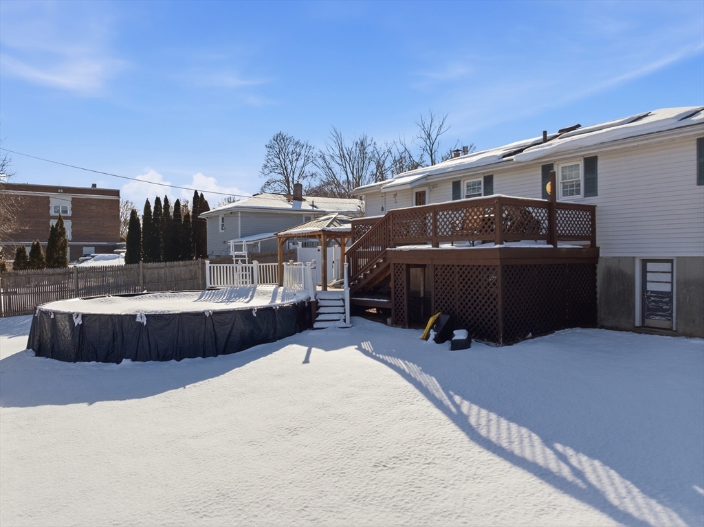 19 Middlesex Avenue Worcester, MA 01604 - Photo 5 of 26