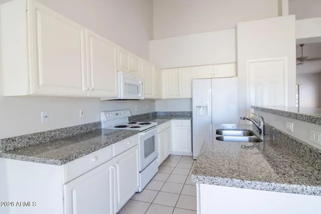 $2,650 | 1450 North Roadrunner Drive, Gilbert, AZ 85234