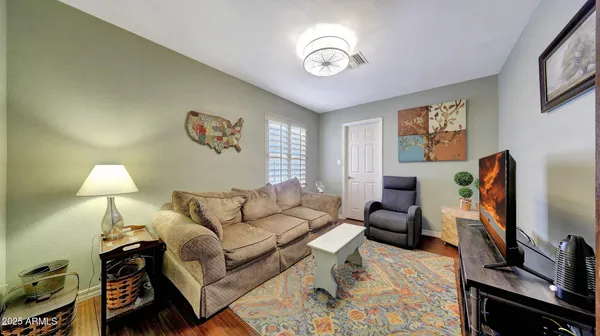 $645,000 | 6915 West Oraibi Drive, Glendale, AZ 85308