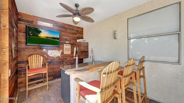 $645,000 | 6915 West Oraibi Drive, Glendale, AZ 85308