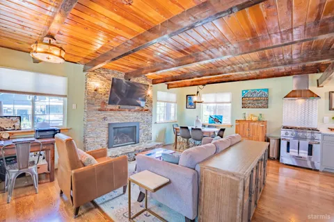 $625,000 | 952 Linda Avenue, South Lake Tahoe, CA 96150