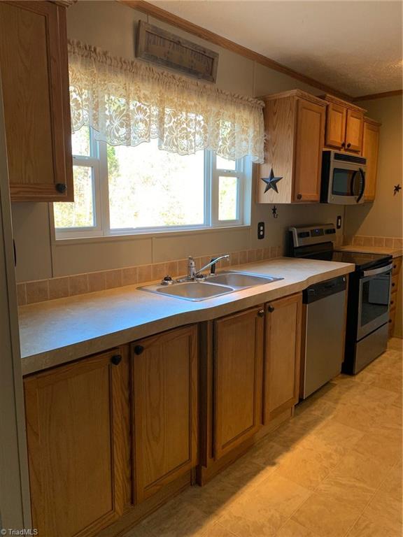 940 Rhine Road Germanton, NC 27019 - Photo 4 of 9