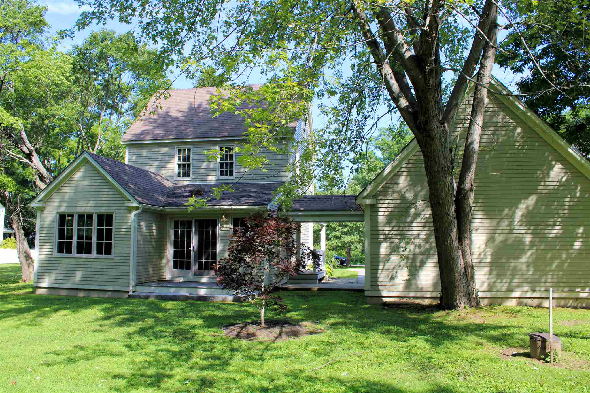 11 Bell Avenue Exeter, NH 03833 - Photo 2 of 2