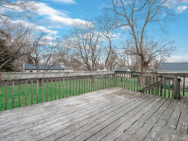 $739,999 | 45 Magnolia Drive, Selden, NY 11784