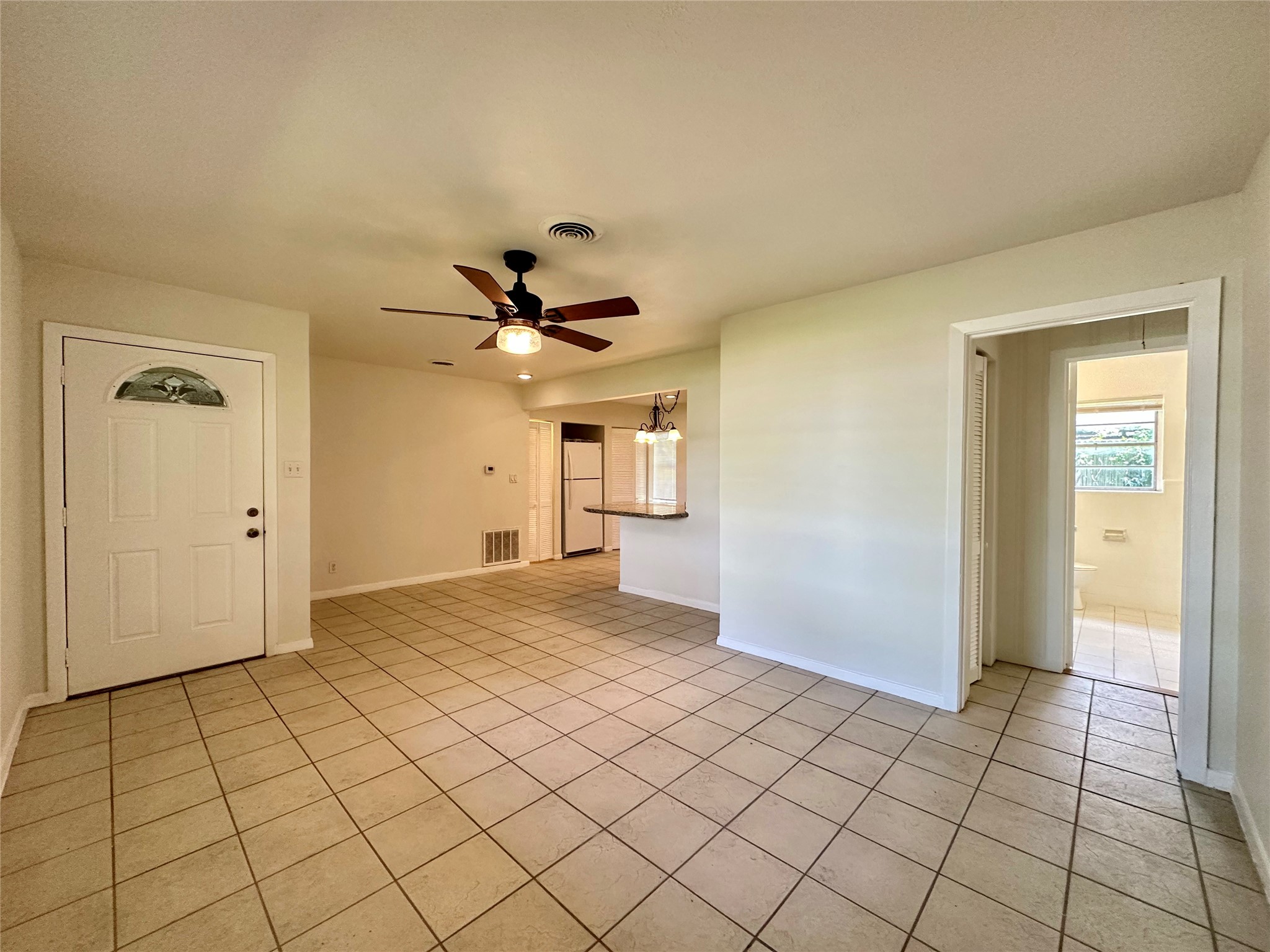 5720 Parwill Street, Unit 1 Houston, TX 77081 - Photo 12 of 17