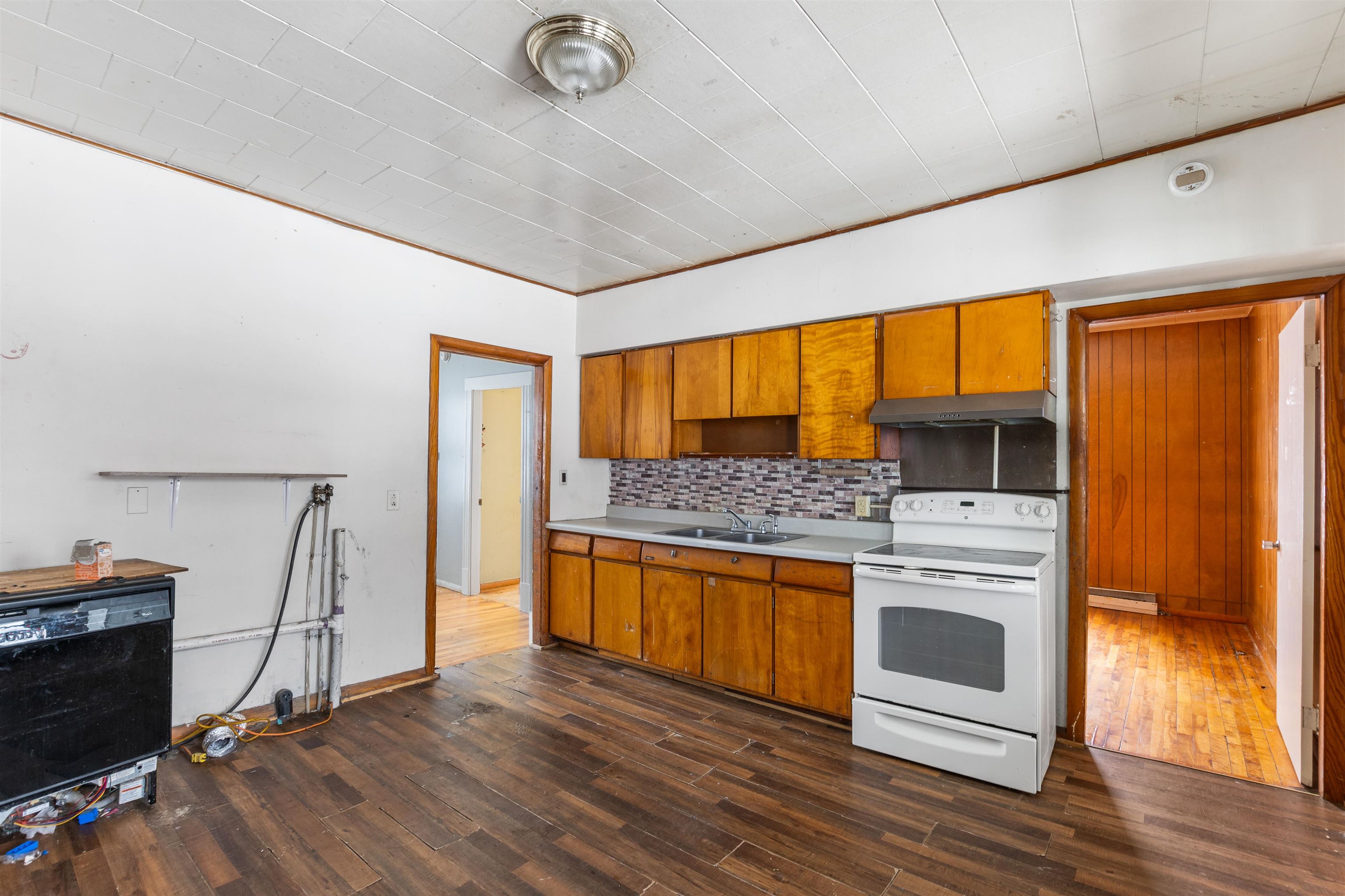 740 2nd Avenue Berlin, NH 03570 - Photo 4 of 18