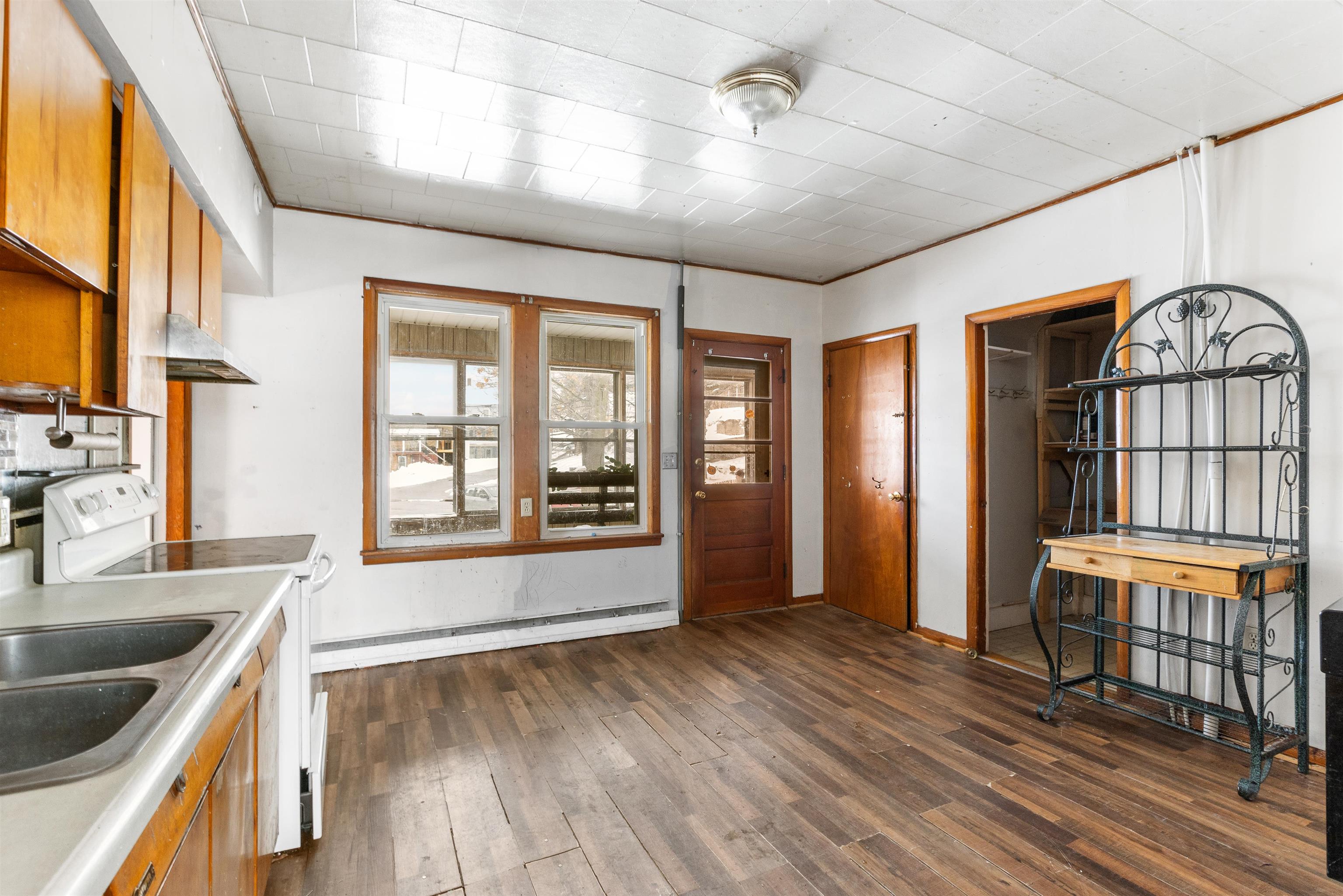 740 2nd Avenue Berlin, NH 03570 - Photo 7 of 18