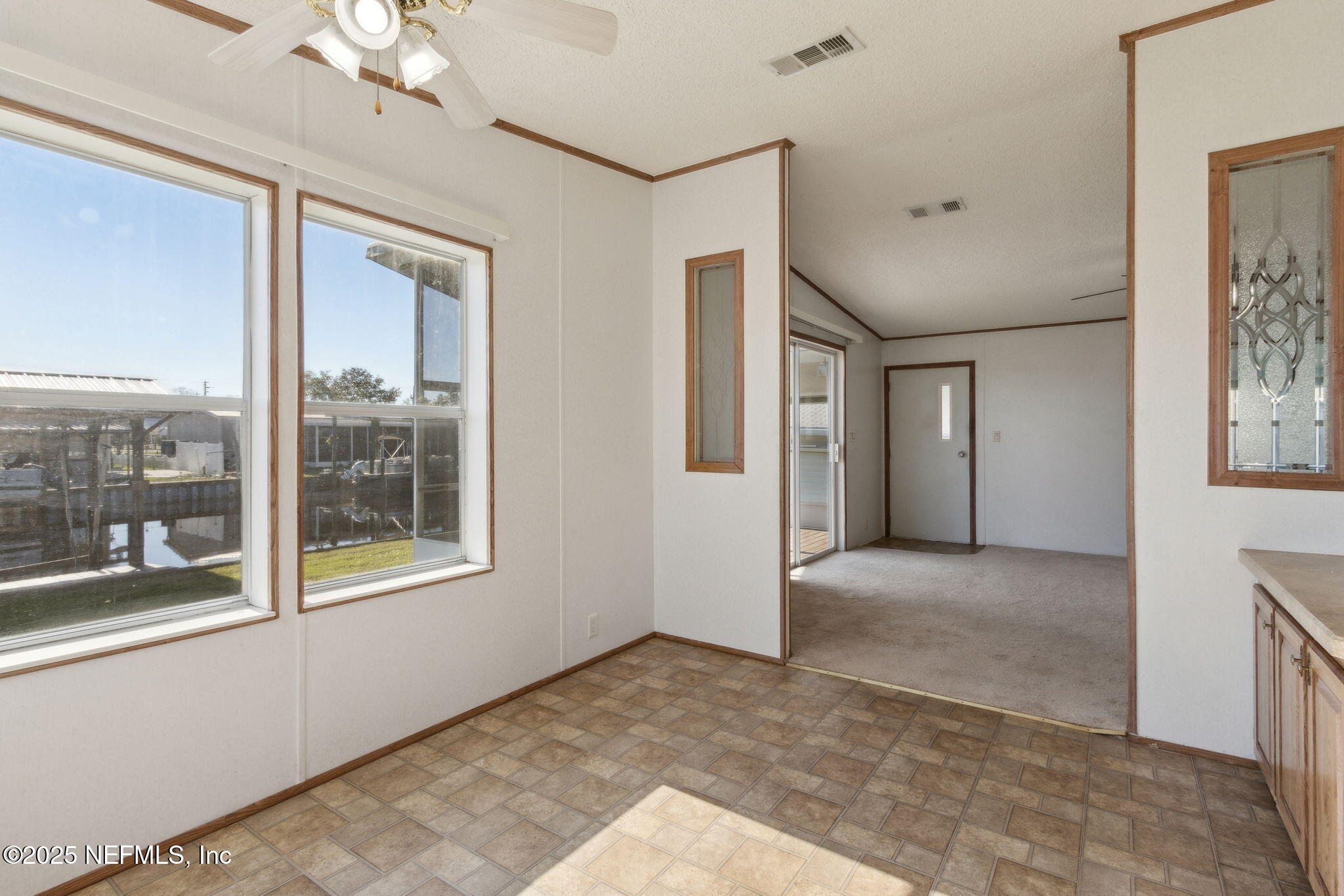 118 Paradise Drive Welaka, FL 32193 - Photo 18 of 43 19-118 Paradise Dr (10 of 38)