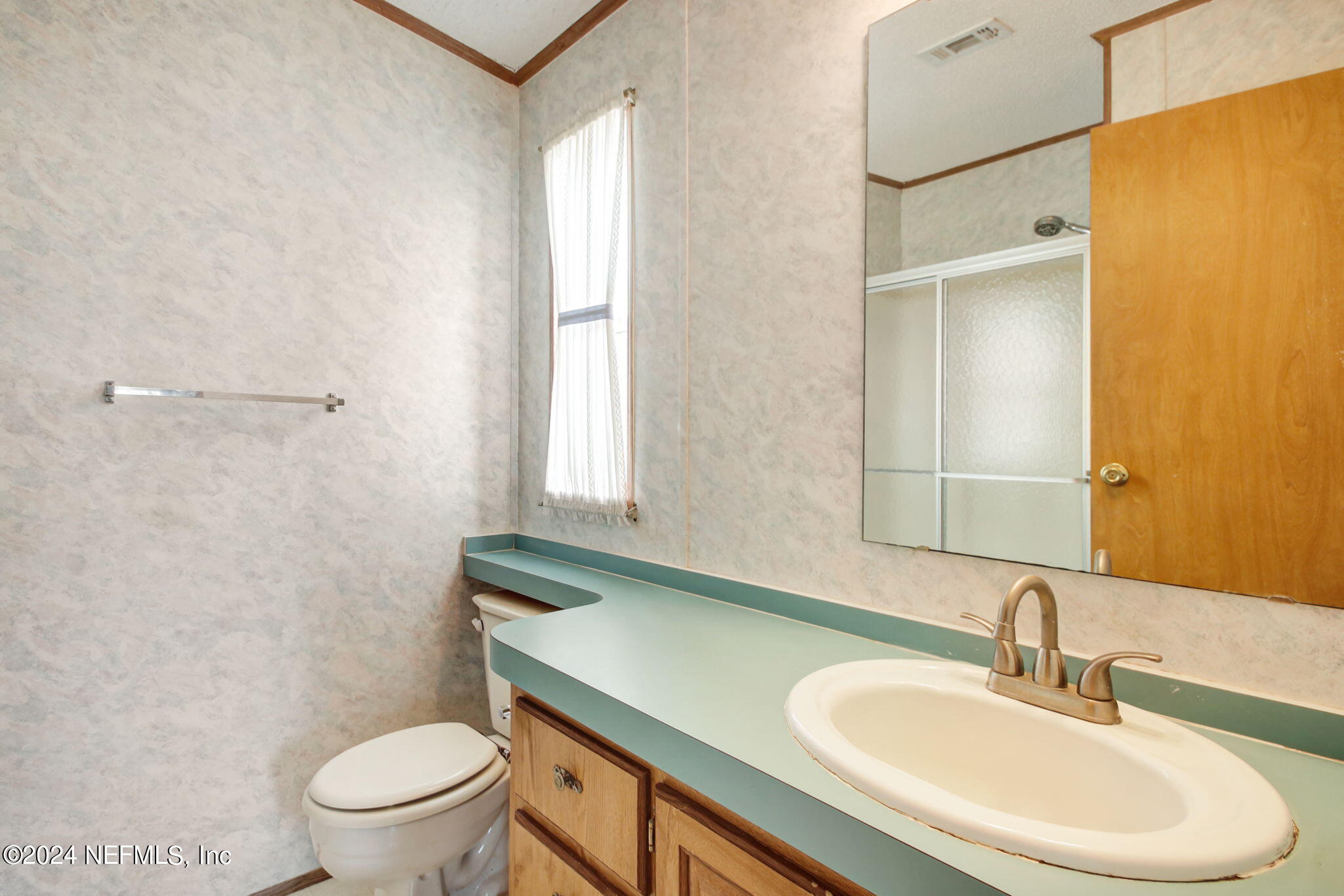 118 Paradise Drive Welaka, FL 32193 - Photo 24 of 43 17-Paradise Dr 118-Master Bath