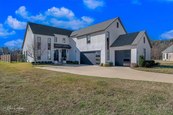 $724,900 | 323 Belle Winds Court, Shreveport, LA 71106