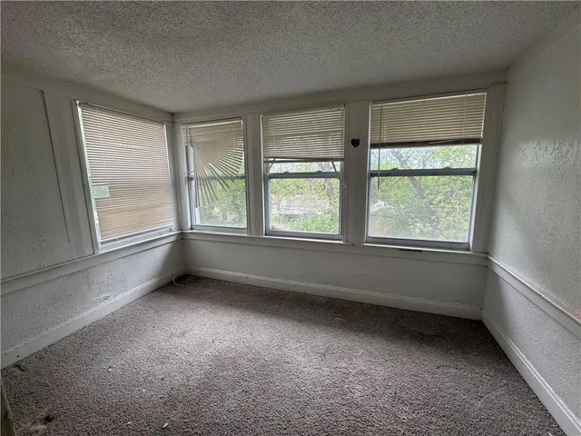 $147,000 | 5541 Chestnut Avenue, Kansas City, MO 64130