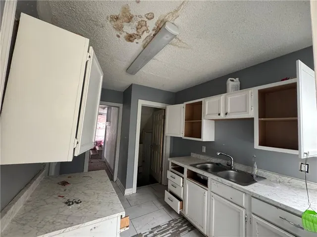 $147,000 | 5541 Chestnut Avenue, Kansas City, MO 64130