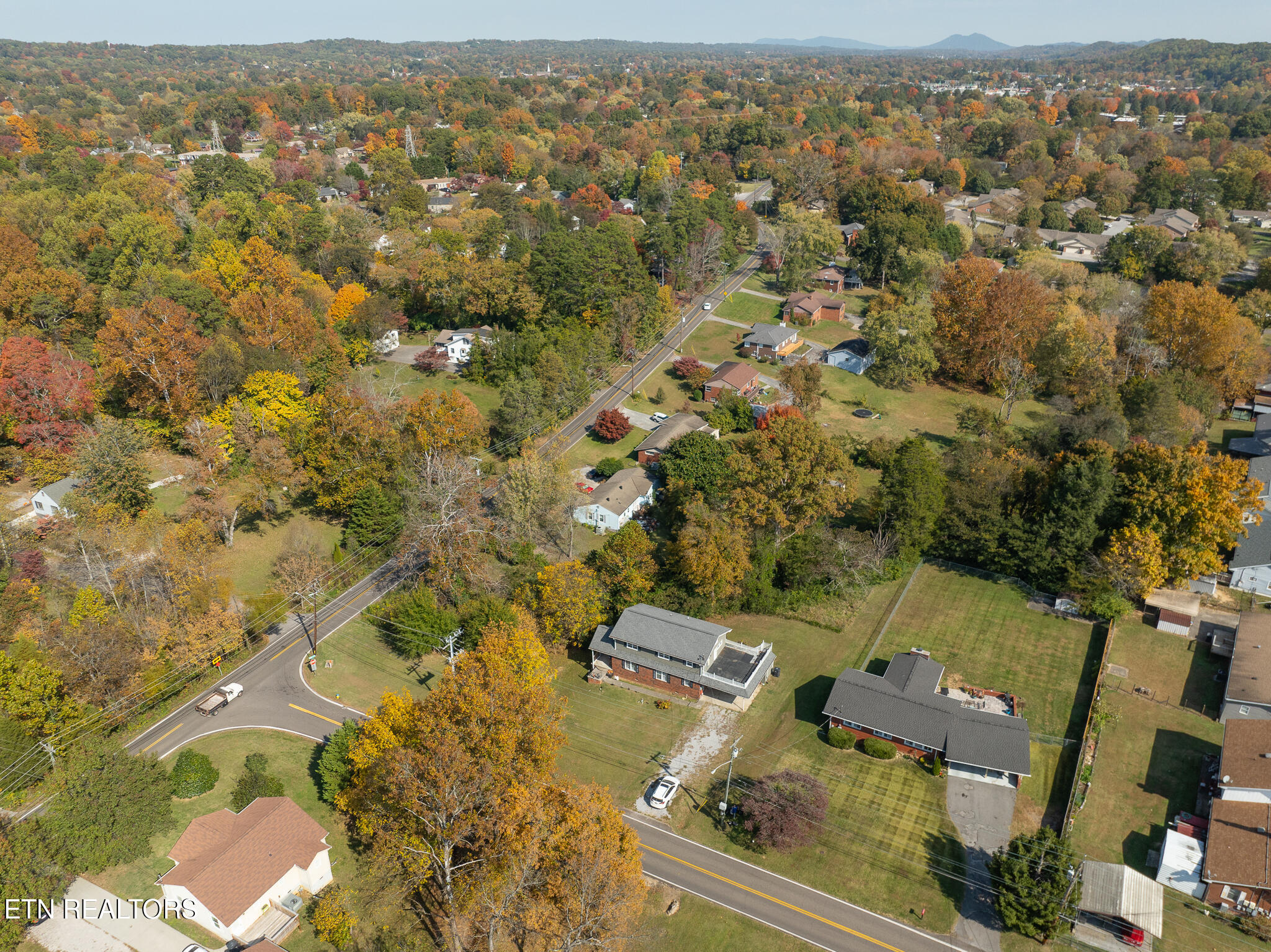 4516 Plummer Road Northeast Knoxville, TN 37918 - Photo 24 of 25 untitled-25 (1)