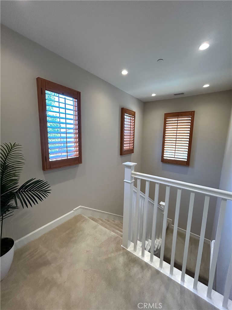 86 Meander Irvine, CA 92620 - Photo 13 of 33
