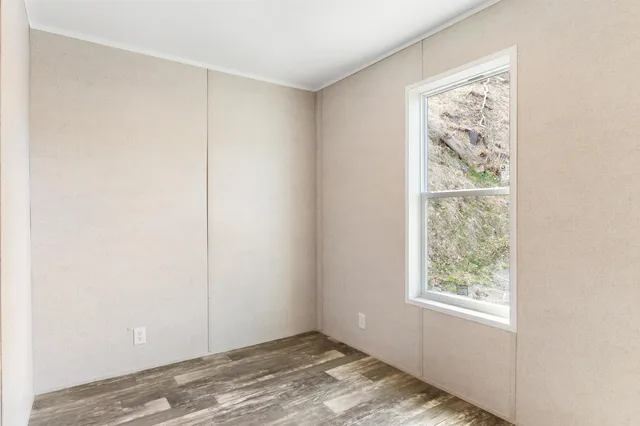 $1,700 | 56 South Court Street, Unit 2, Haverhill, NH 03785