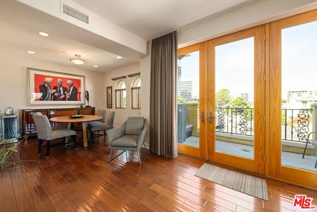 $1,555,000 | 12026 Rhode Island Avenue, Los Angeles, CA 90025