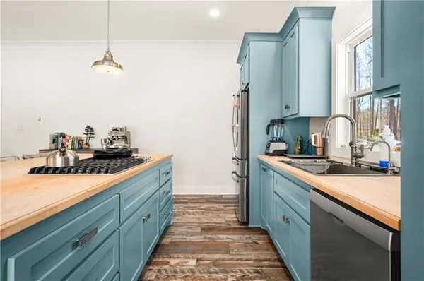 $425,000 | 9549 L A Highway 28 West, Boyce, LA 71409