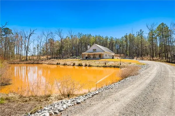 $425,000 | 9549 L A Highway 28 West, Boyce, LA 71409