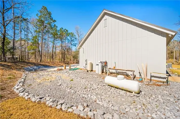 $425,000 | 9549 L A Highway 28 West, Boyce, LA 71409