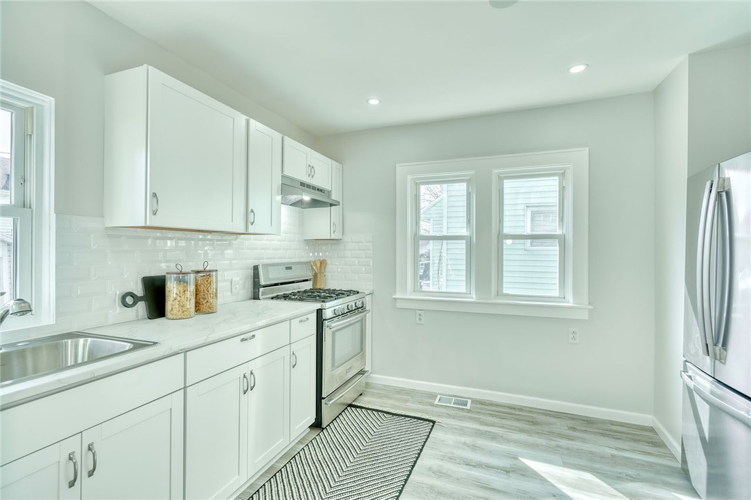 110 St Casimir Street Rochester, NY 14621 - Photo 2 of 37