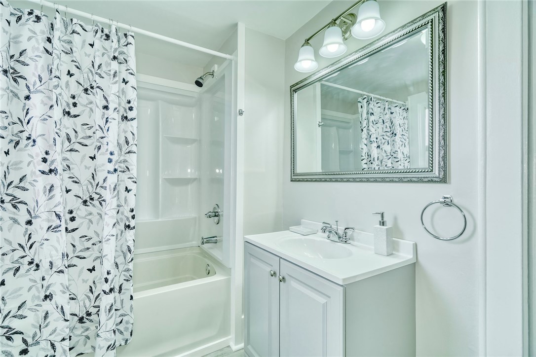 110 St Casimir Street Rochester, NY 14621 - Photo 25 of 37