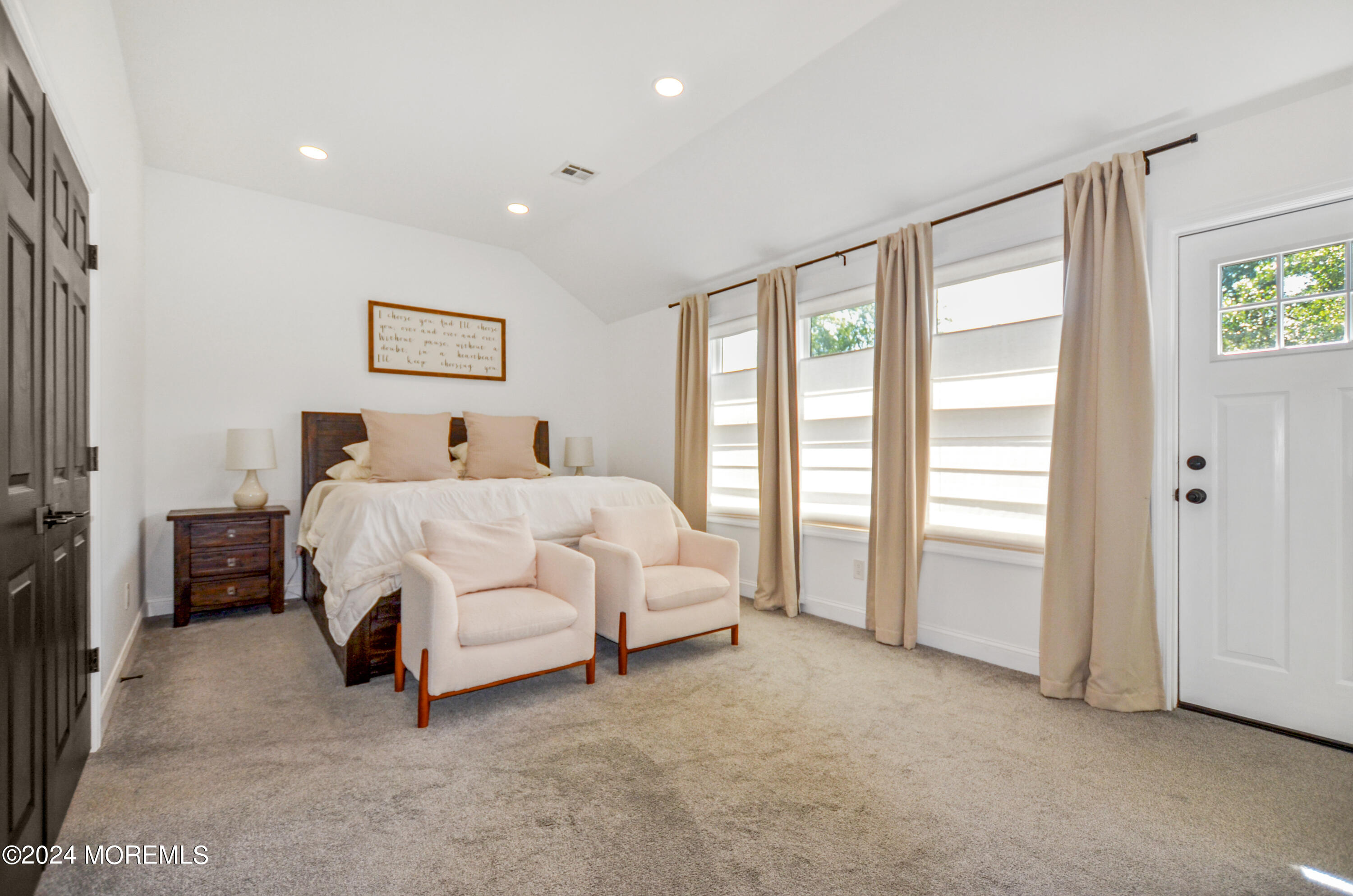 345 Meinzer Street Cliffwood, NJ 07721 - Photo 20 of 47 16