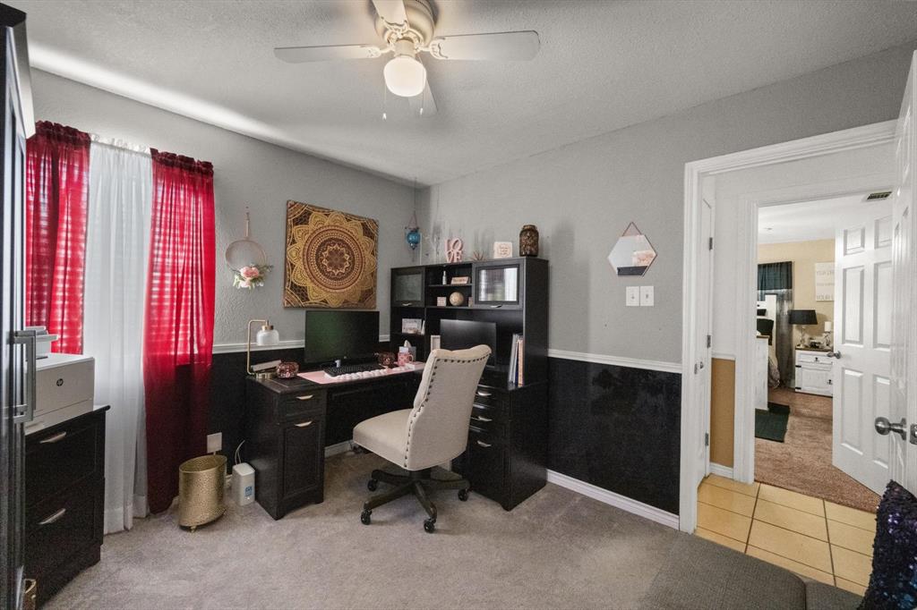 137 North Jessup Street Alvarado, TX 76009 - Photo 16 of 23 a workspace with furniture and window