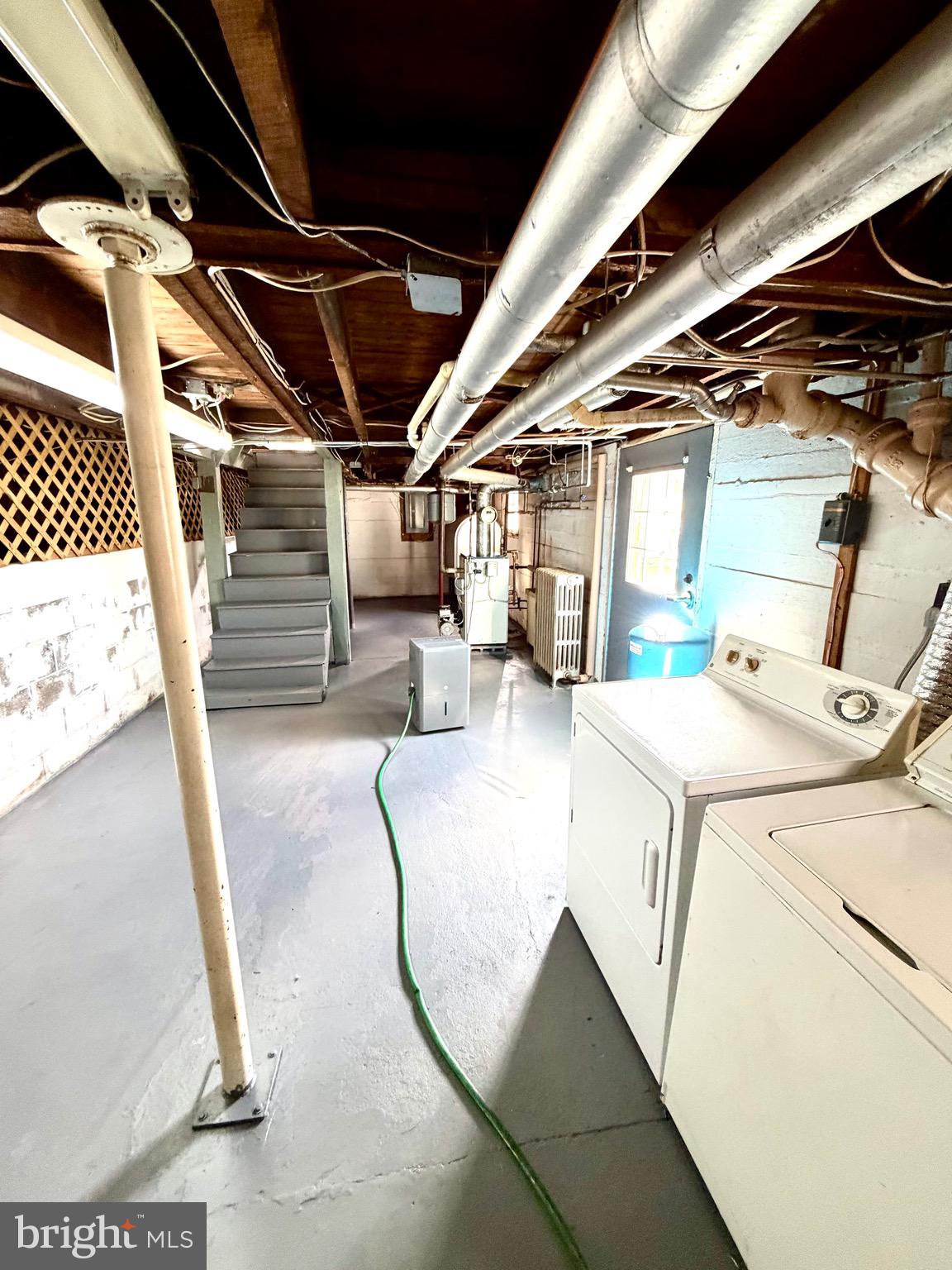 100 Roseglen Road Duncannon, PA 17020 - Photo 28 of 35 a utility room with dryer and washer