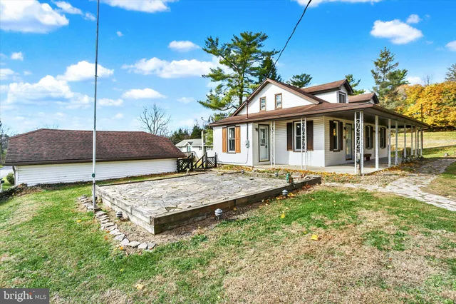 $234,500 | 100 Roseglen Road, Duncannon, PA 17020