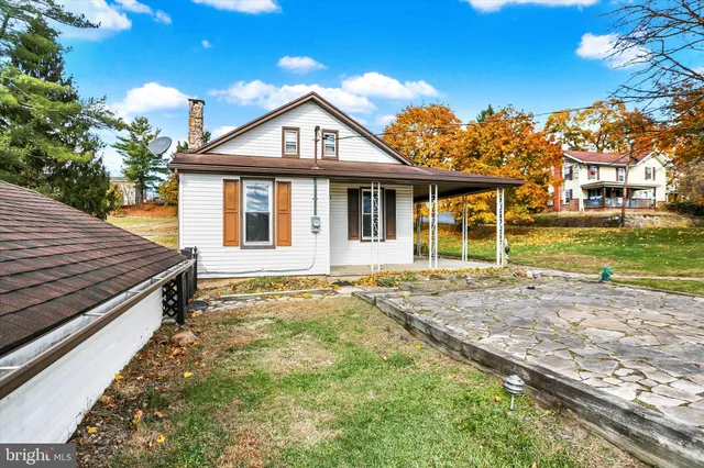 $234,500 | 100 Roseglen Road, Duncannon, PA 17020